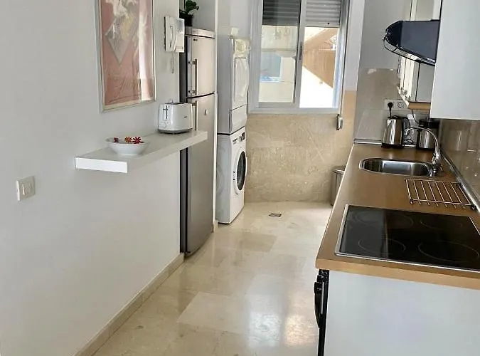 Homeforguest Next To Canteras With Free Parking