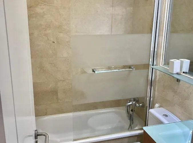 Apartament Homeforguest Next To Canteras With Free Parking *